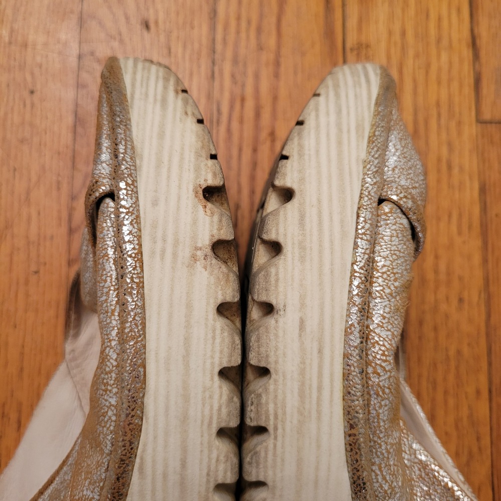 Fly London 39 Wedge Sandals Gold Metallic Leather Comfort Summer YAKIN 8.5 9 - Picture 6 of 10